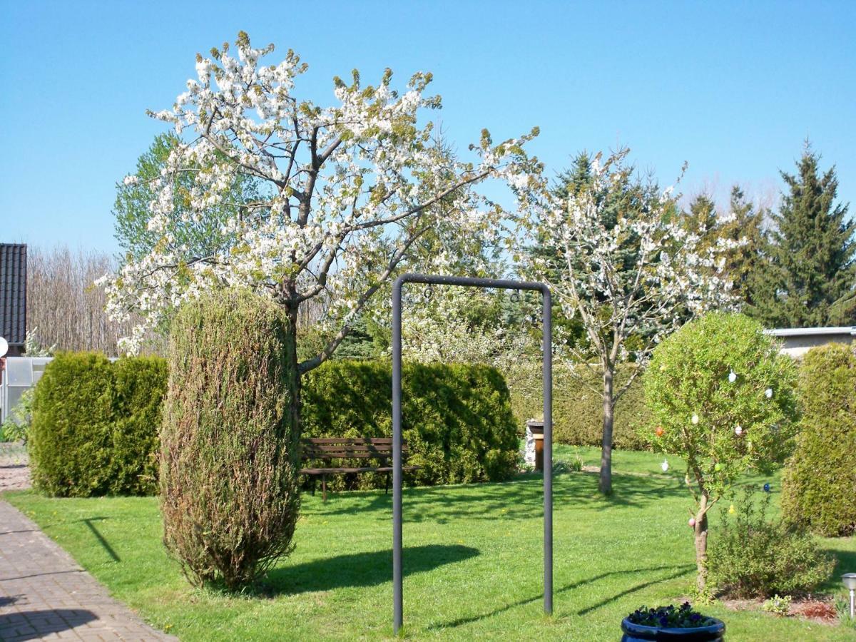 Haeuschen Im Gruenen Villa Jornstorf Buitenkant foto